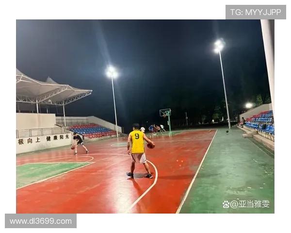 一言不合就动手队友惹争议篮球场冲突背后的变化探讨